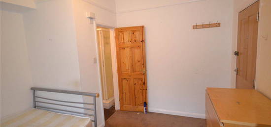 Property to rent in Vernon Road, Leytonstone, London E11