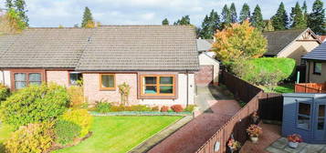 2 bedroom semi-detached bungalow for sale