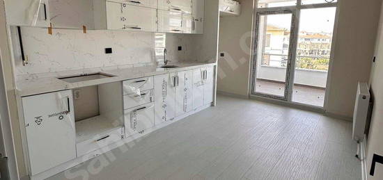 DOĞA KOLEJİ CİVARI 3+1 ARAKAT 135 M2 SIFIR SATILIK DAİRE