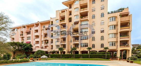 Apartamento T3 Venda em Cascais e Estoril,Cascais