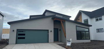 8 Westgate Ave, Bozeman, MT 59718