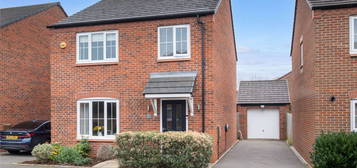 4 bed detached house for sale