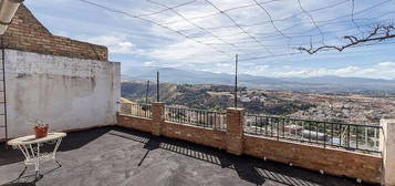 Casa en San Matías - Realejo, Granada