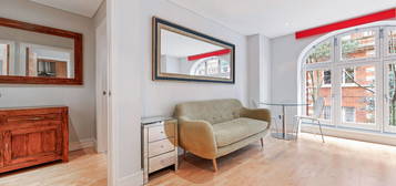 Flat to rent in Maida Vale, Clarendon Court W9