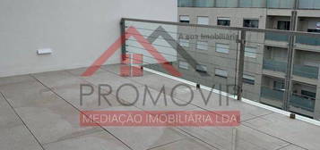 T4 Duplex NOVOS Vila das Aves