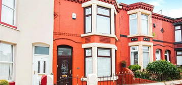 3 bedroom terraced house