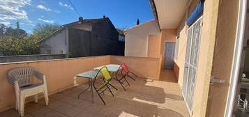 Appartement T3 avec grande terrasse