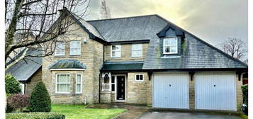 4 bedroom detached house to rent