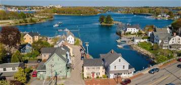 5 S Mill St #3, Portsmouth, NH 03801