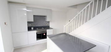 2 bed property to rent