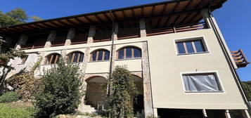 Casa indipendente in vendita in via Chiartano, 14