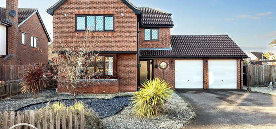 4 bedroom detached house for sale