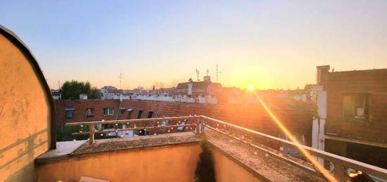 OKAZJA ! 5MIN DO RYNKU ŁADNA KAMIENICA BALKON