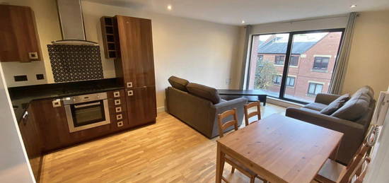 2 bed flat to rent