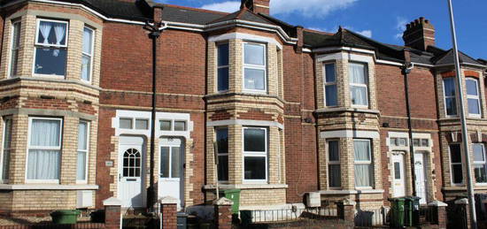 5 bedroom terraced house for sale