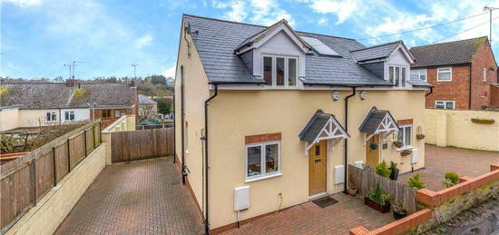 2 bedroom semi-detached house