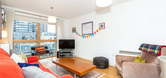 Flat to rent in Gainsborough Studios East, 1 Poole Street, London N1