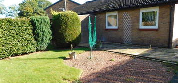 2 bed semi-detached bungalow to rent