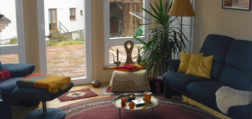 Ansprechende Wohnung, 4 ZKB, Terrasse und Stellplatz, 15 Min bis Kassel