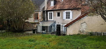 Maison de bourg / gouzon