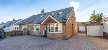 2 bed semi-detached bungalow for sale