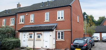 2 bed end terrace house for sale