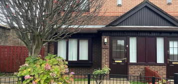 2 bedroom semi-detached house