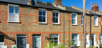 2 bedroom terraced house