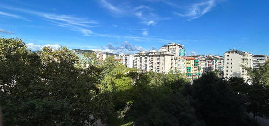 Quadrilocale in vendita in piazza San Domenico di Guzman