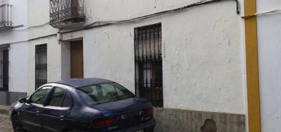 Piso en venta en Fuentes de León