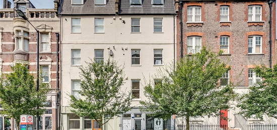 Flat for sale in Bell Street, London NW1