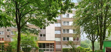 Gut vermietete 4-Zi.-ETW mit Loggia und TG-Stellplatz am ruhigen Stadtrand