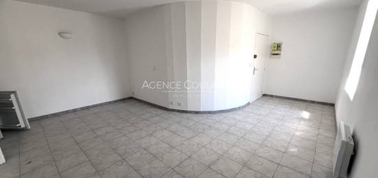 Appartement  à louer, 2 pièces, 1 chambre, 31 m²