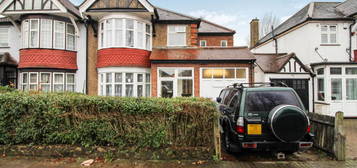 6 bedroom semi-detached house for sale