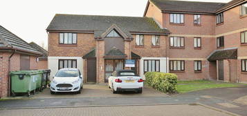 Flat for sale in Hamble Road, Didcot OX11