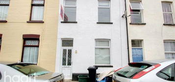 3 bedroom terraced house