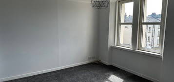Flat to rent in Gardner Street, Dundee DD3