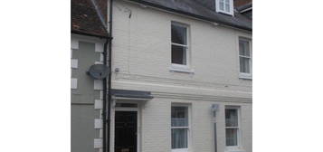 Flat to rent in North Street, Wilton, Salisbury SP2