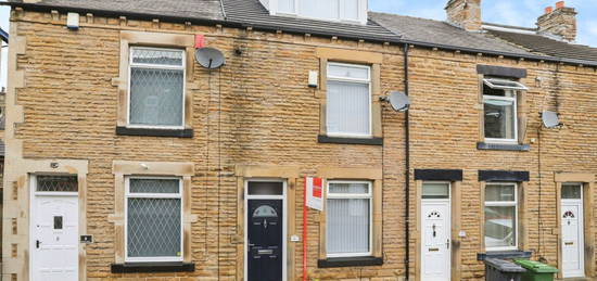 2 bed terraced house for sale