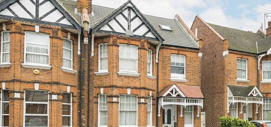 Flat for sale in Brondesbury Park, London NW2