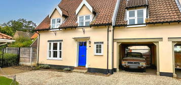 3 bed link detached house for sale