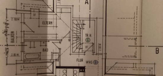 Attraktive 3-Zimmer-Dachgeschosswohnung mit Balkon und Einbauküche in Oedheim