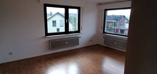 Helle 3Zimmer-Wohnung Nähe Mechernich ab 01.11.24 zu vermieten