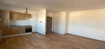 Appartement T3 avec garage individuel et parking