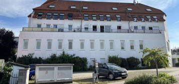 Hübsche DG-Maisonettewohnung in zentraler Lage!