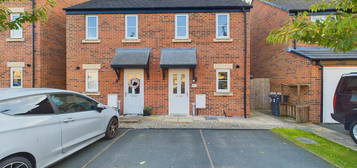 2 bedroom semi-detached house