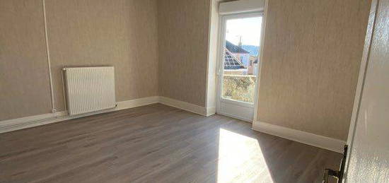 Location appartement 4 pièces 66m2