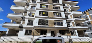 İNANAN EMLAKTAN GÜZELYURTTA MASRAFSIZ SIFIR ARA KAT 4.5+1 DAİRE