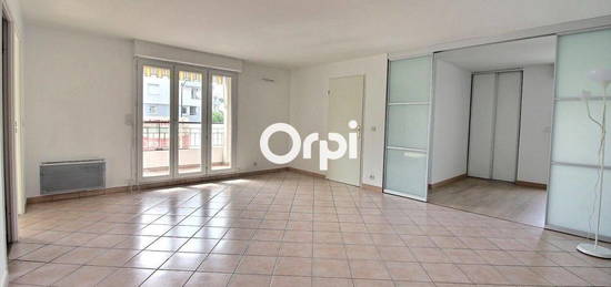 Appartement  à vendre, 4 pièces, 3 chambres, 79 m²