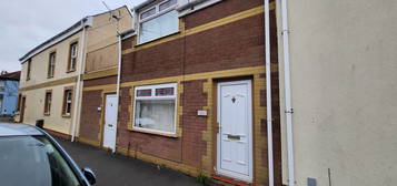 Maisonette to rent in Holmsdale Street, Cardiff CF11